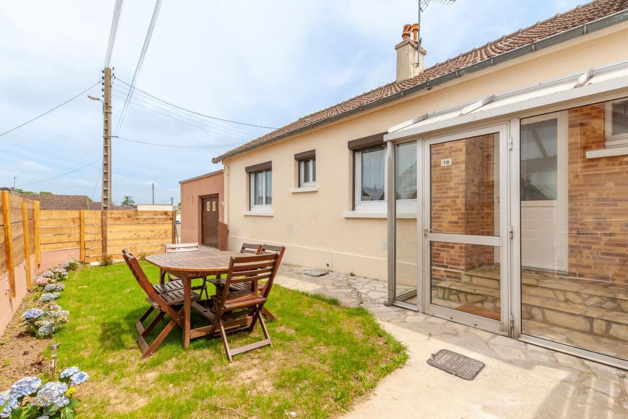 Gite Renardeau - Maison A Deux Pas Du Centre Ville Carentan Zewnętrze zdjęcie